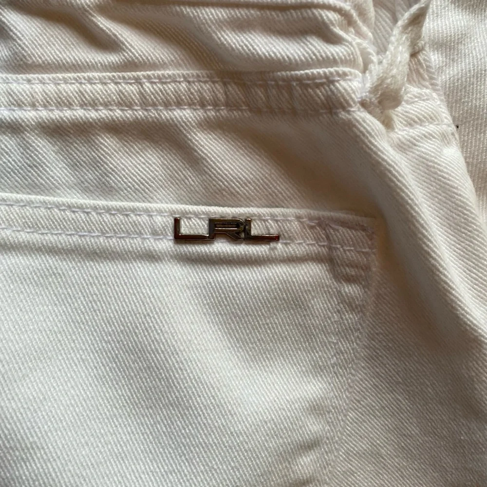LRL Lauren Jeans - White modern cropped jeans, Size: 2